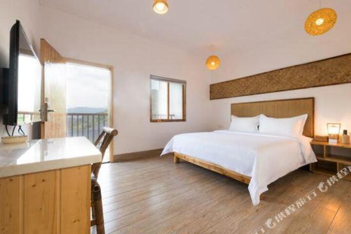 Lihua Wushe Hotel