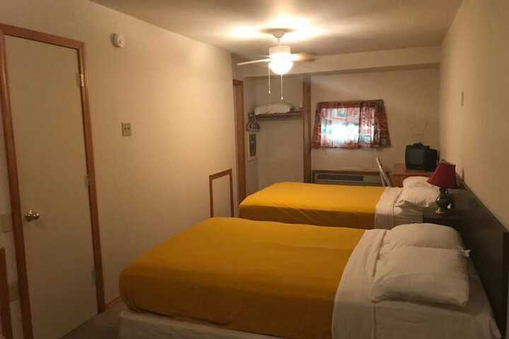Room 17 of 29