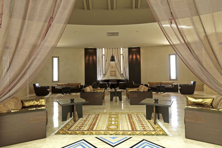 Hotel Interior 5 of 97
