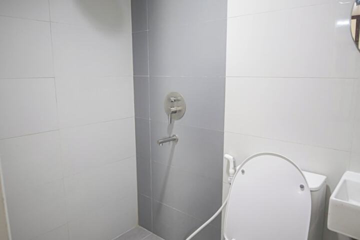Room 48 of 53