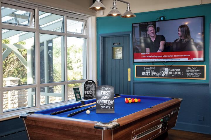 Game room