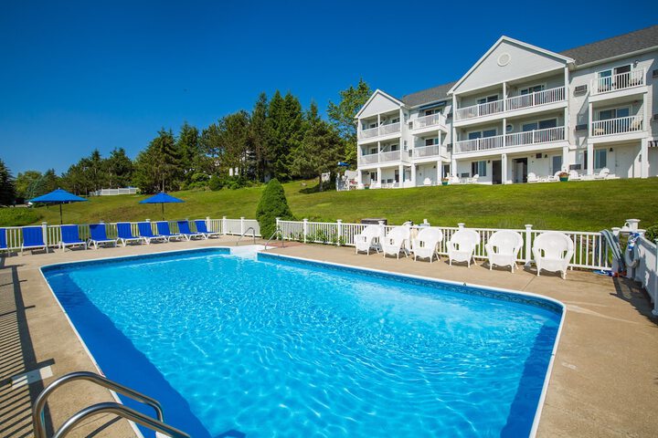 Swimming pool at Strawberry Hill Seaside Inn