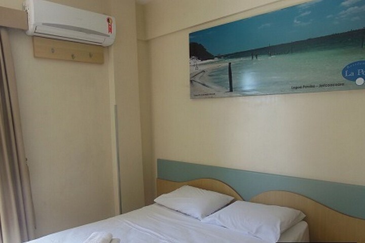 Room 19 of 80