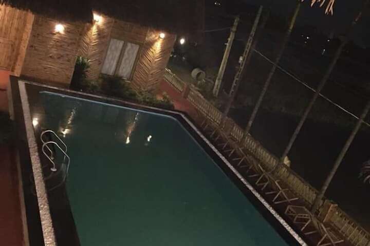 Pool 16 of 27
