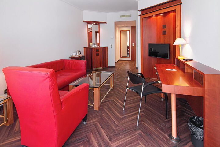 Room 70 of 123