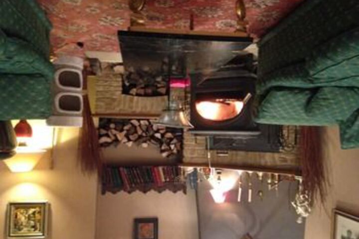 Lounge 82 of 197
