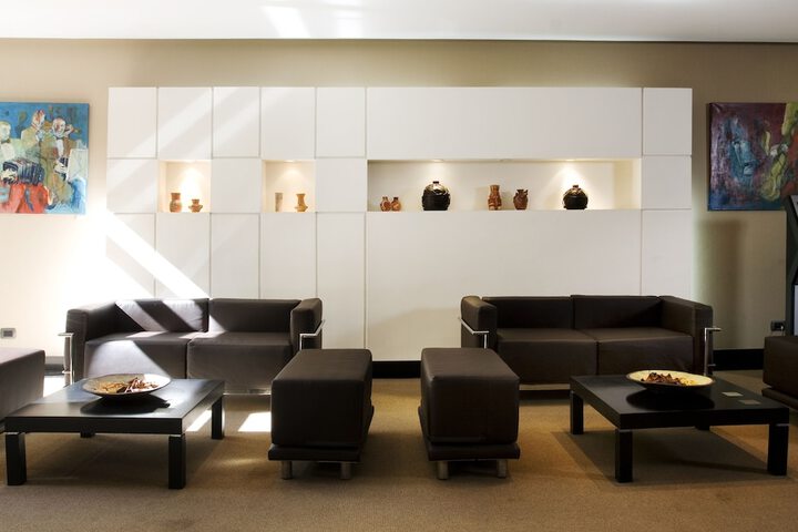 Hotel Interior 6 of 36