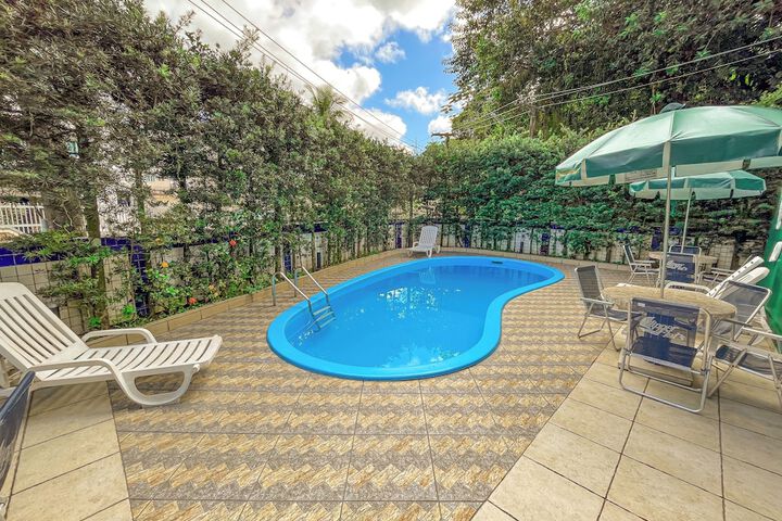 Pool 134 of 171