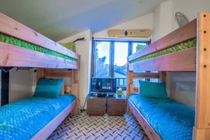 Room 74 of 155