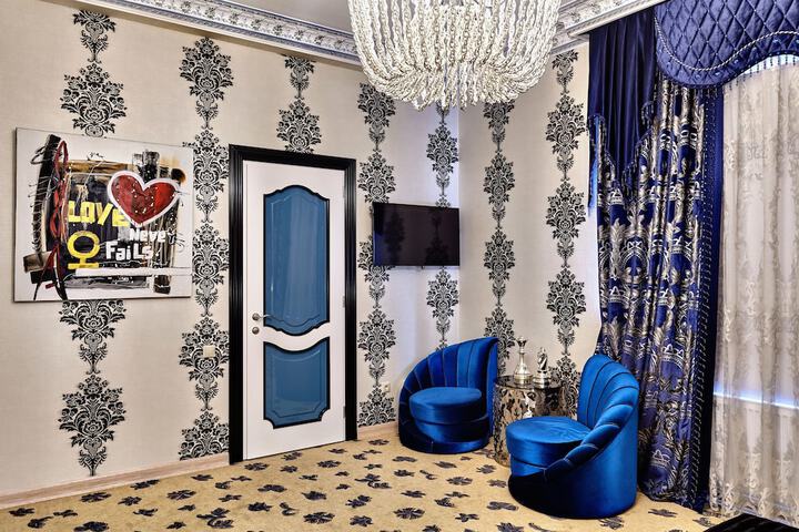 Room 19 of 64
