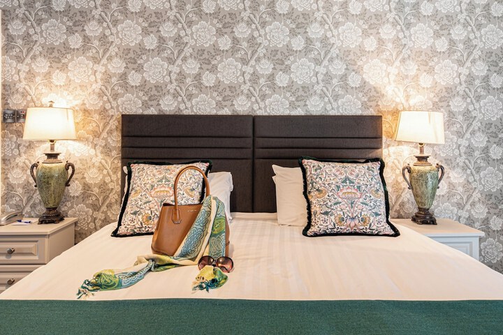 Room 50 of 119