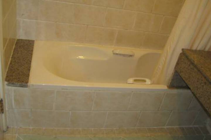 Hotel Suite Photo