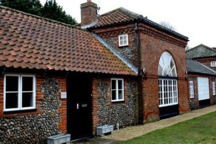Stable Court Langham Hall