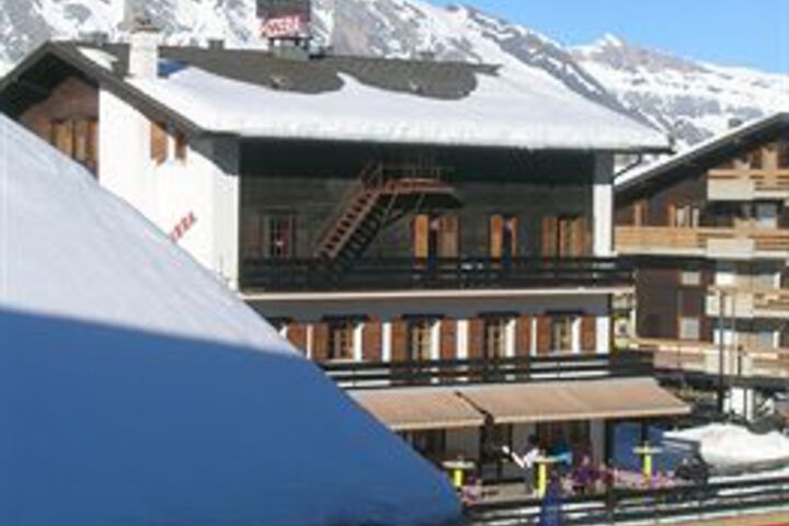 Hotel 7 of 48