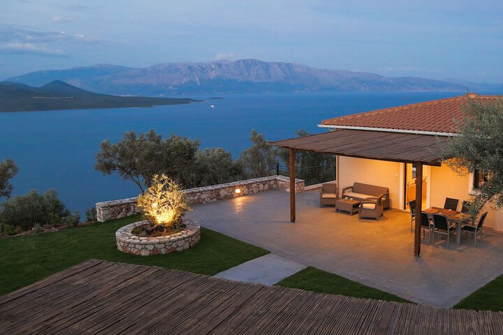 Terrace/Patio 64 of 111