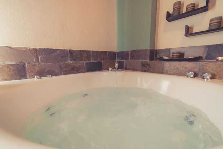 Room 15 of 22