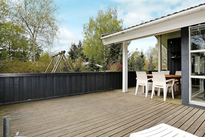 Terrace/Patio 6 of 18
