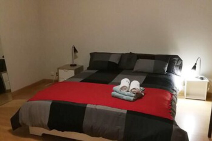 Room 21 of 28