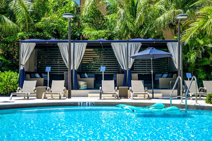 Pool image of Anna Maria Beach Resort