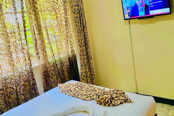 Room 29 of 49