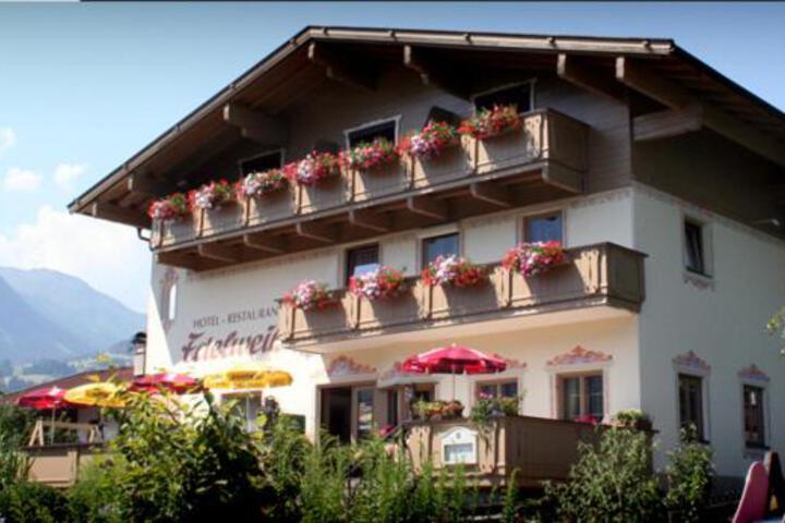 General 5 of 16