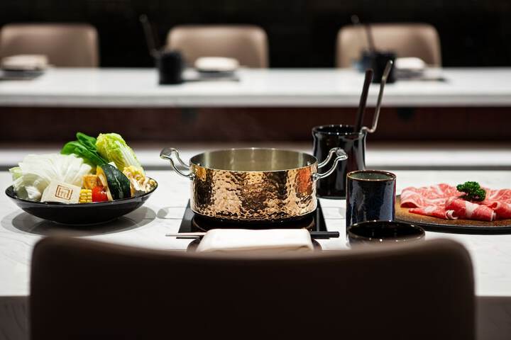 Dining 73 of 129