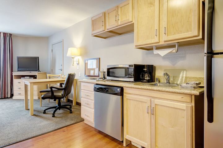 1 King Bed 1 Bedroom Suite (11 of 42)