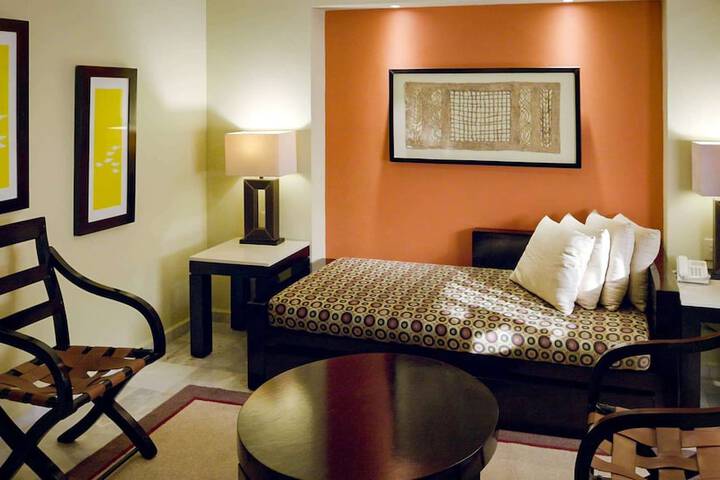 Room 20 of 186