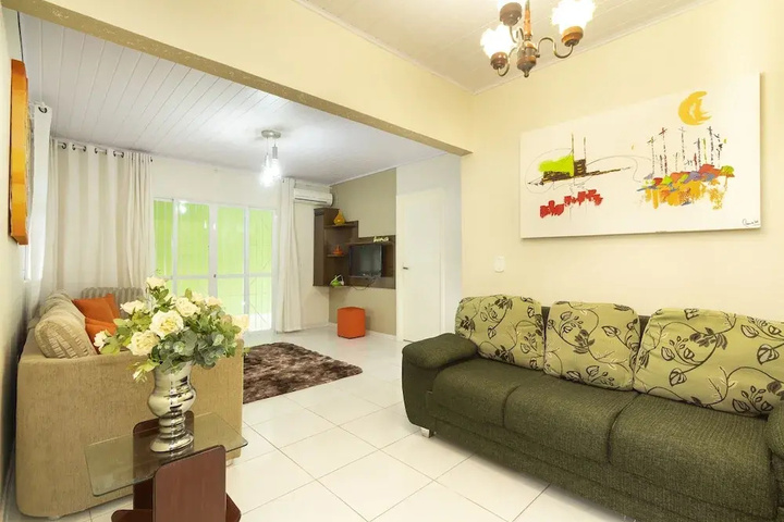Room 2 of 21