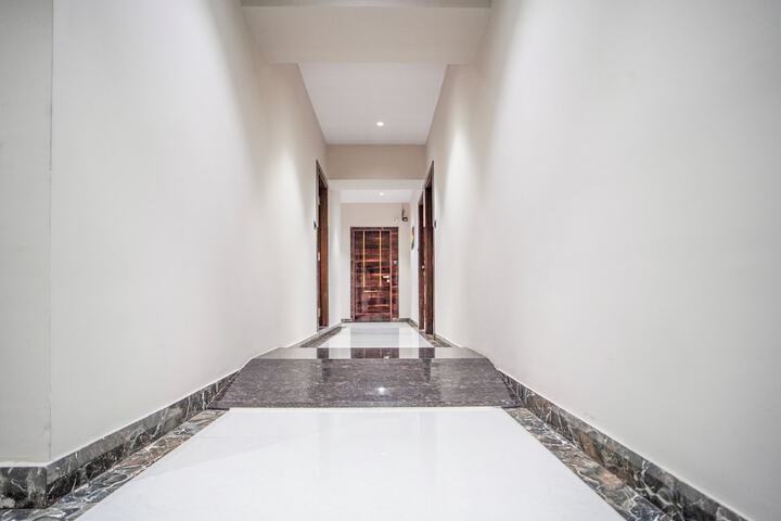 Exterior of Sunbright Rooms Residency Hotel