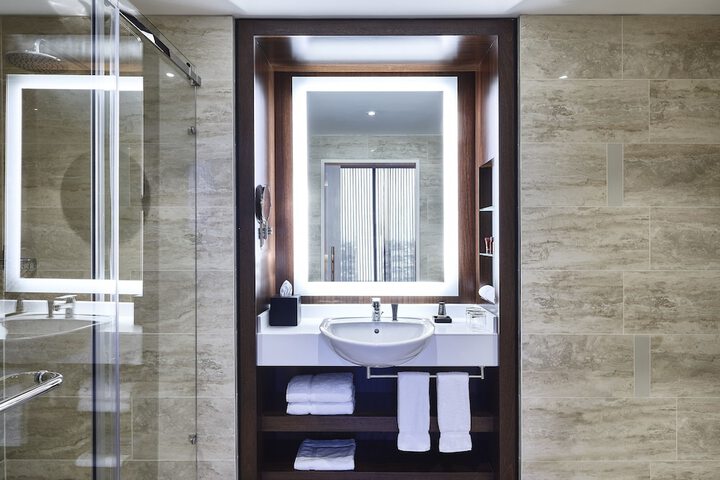 Clean Restrooms
