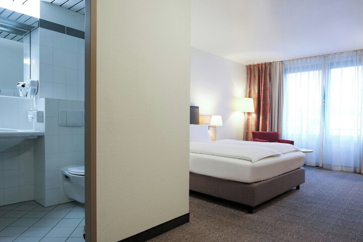 Room 29 of 78