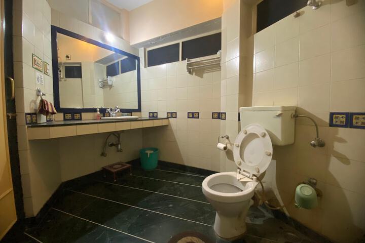 Bath Interior