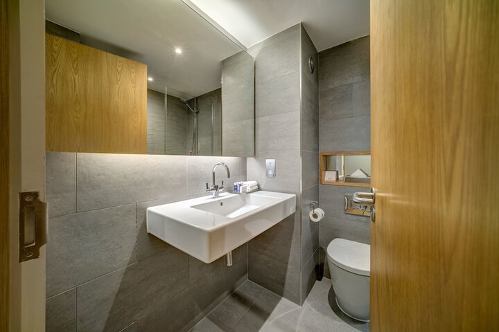 Clean Restrooms