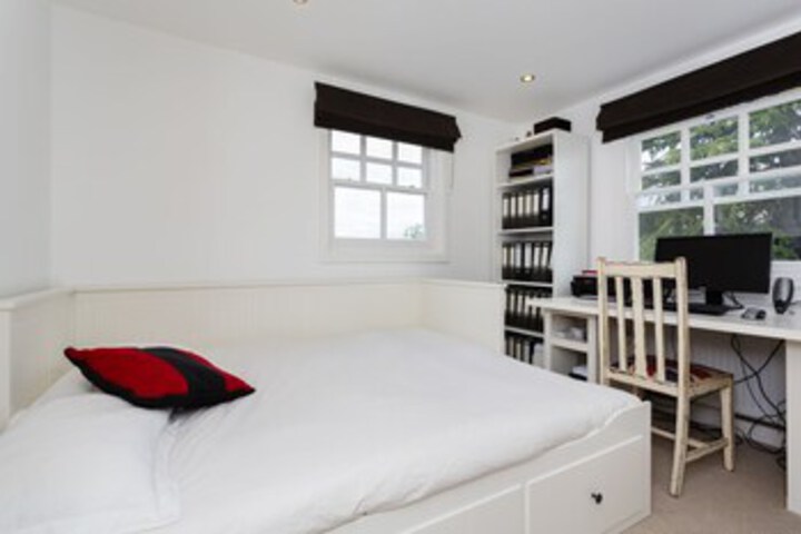 Room 21 of 26
