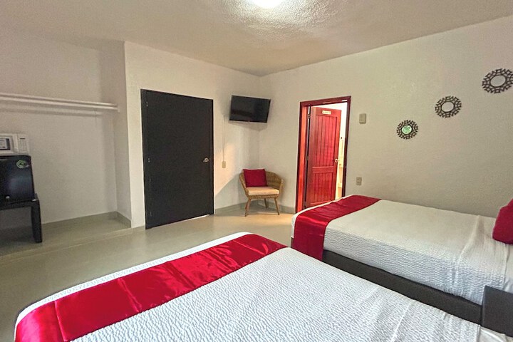 Room 30 of 50