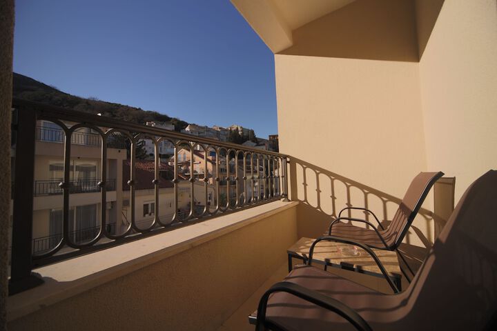 Terrace/Patio 20 of 30