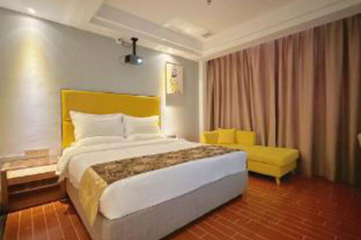 Room 20 of 22
