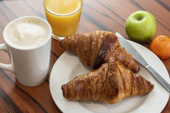 Breakfast/Coffee Service 36 of 52