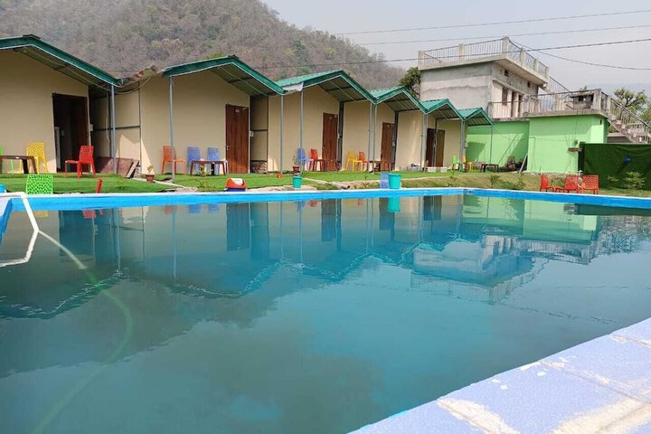 Pool 9 of 11