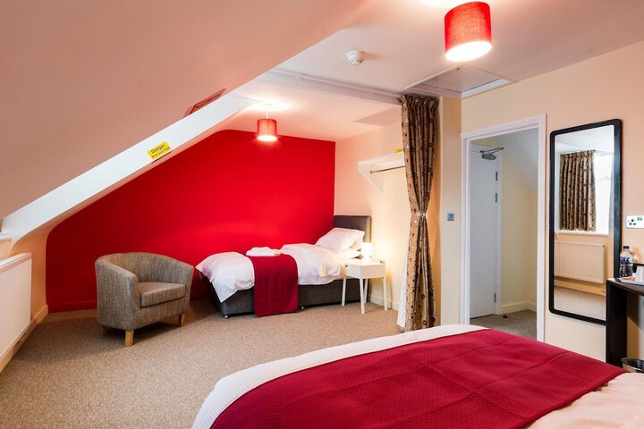 Room 10 of 23