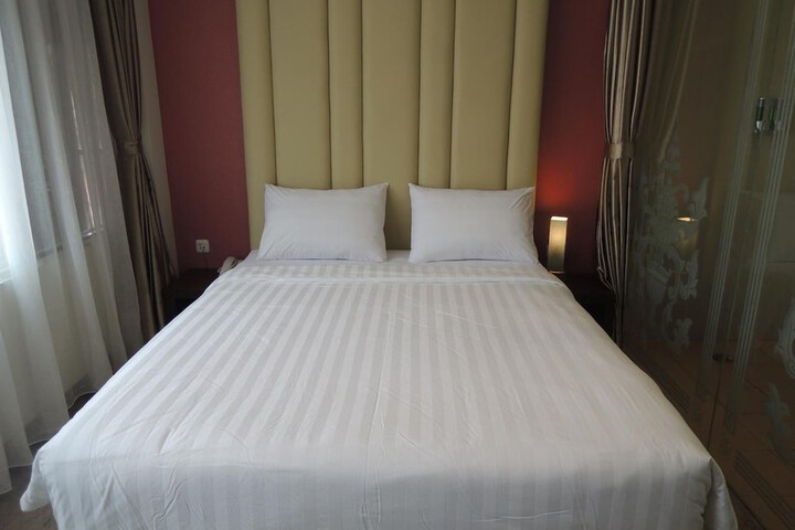 Room 19 of 61
