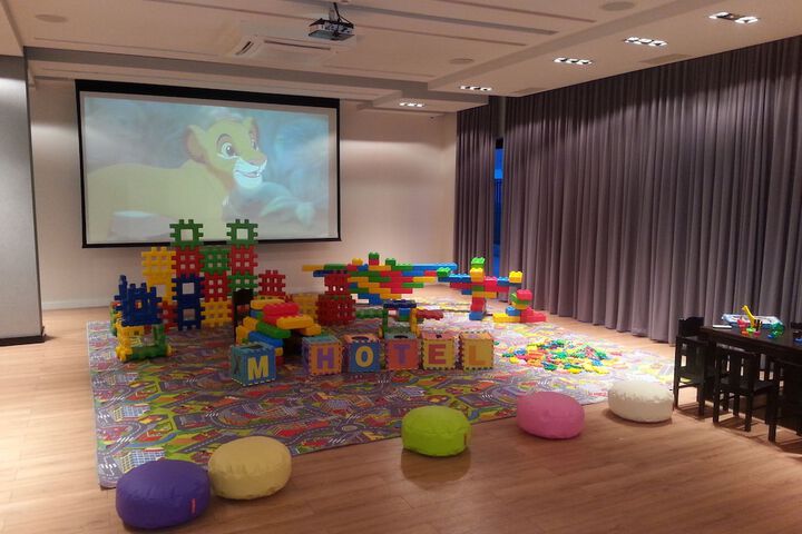 Children's play area - indoor