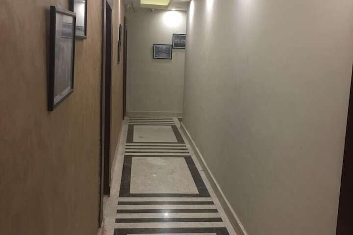 Ballroom/Hall 23 of 29