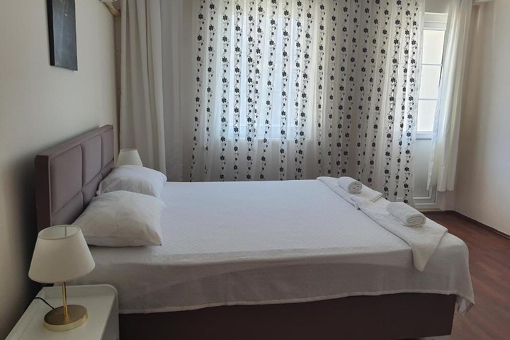 Room 3 of 14