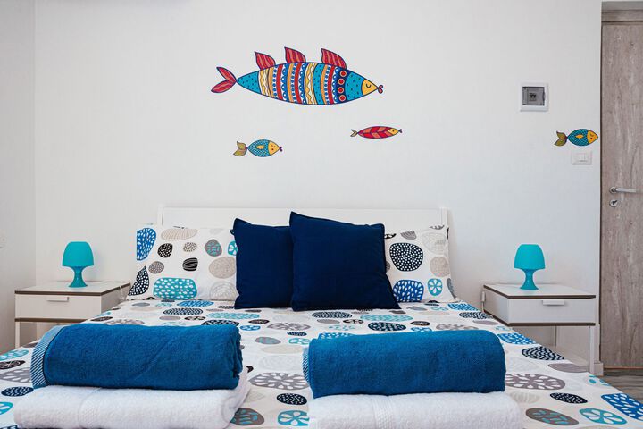 Room 16 of 26
