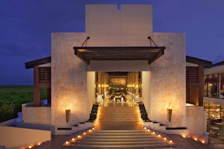 Hotel 2 of 108