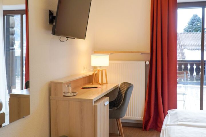 Room 30 of 73