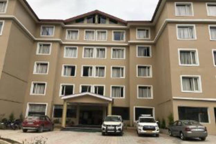 Hotel Maple Retreat