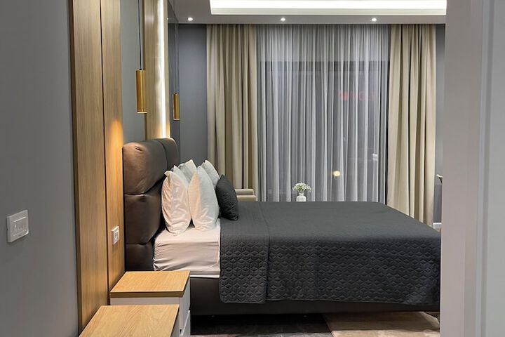 Room 11 of 45